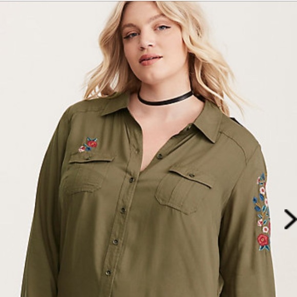 Torrid Embroidered Olive Camp Shirt 00 - Picture 2 of 6